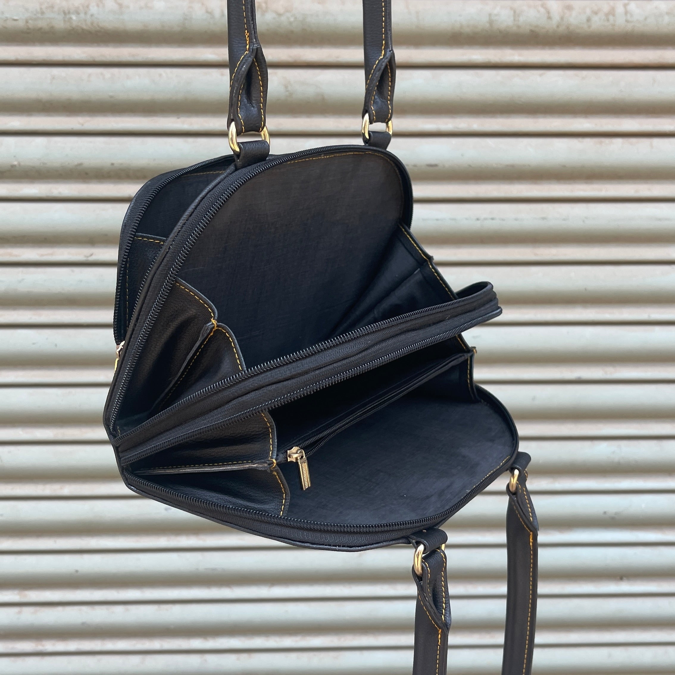 Personalised - Mini Hand Bag - MHB - The Gifting Era 