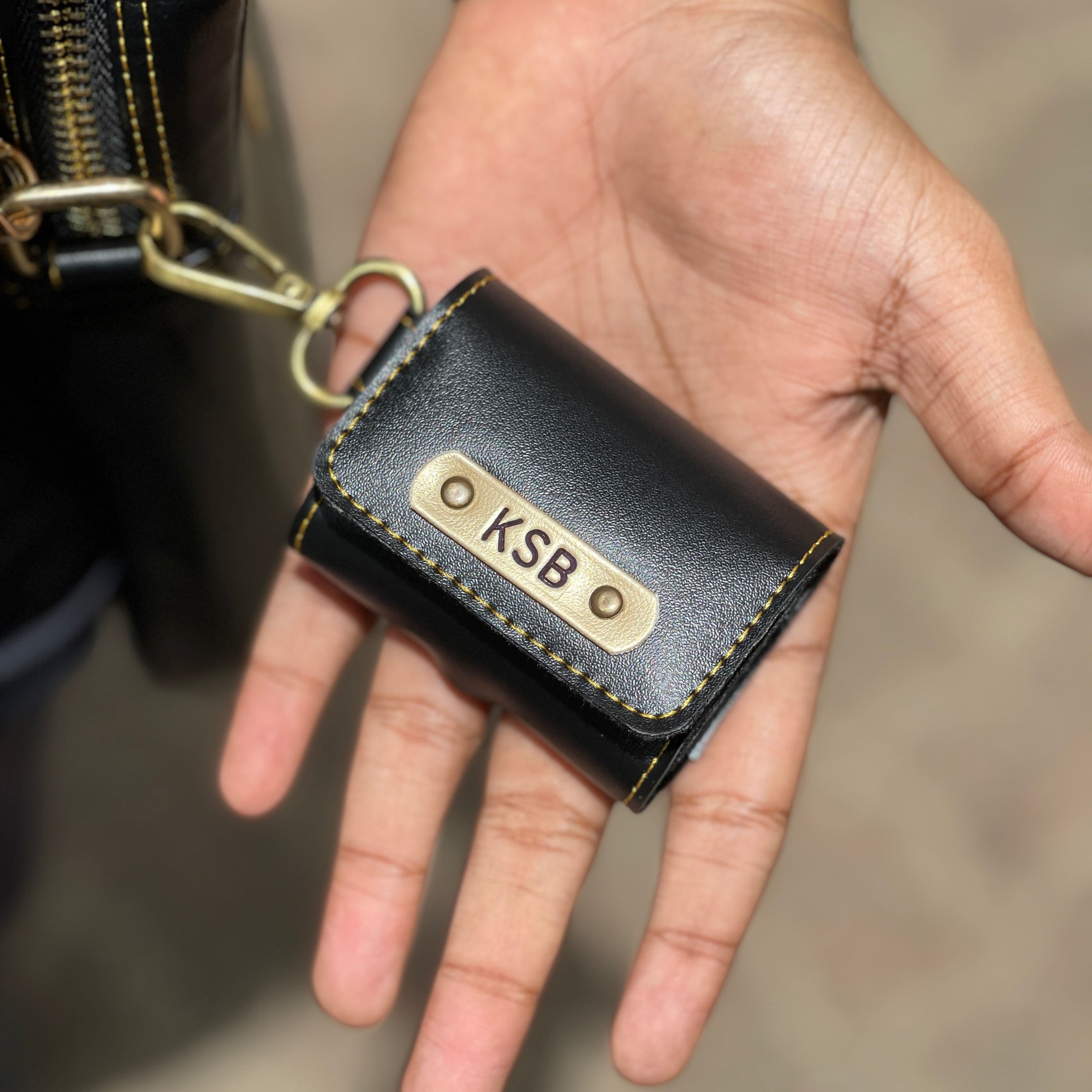 Personalised Airpods Case 2.0 - The Gifting Era