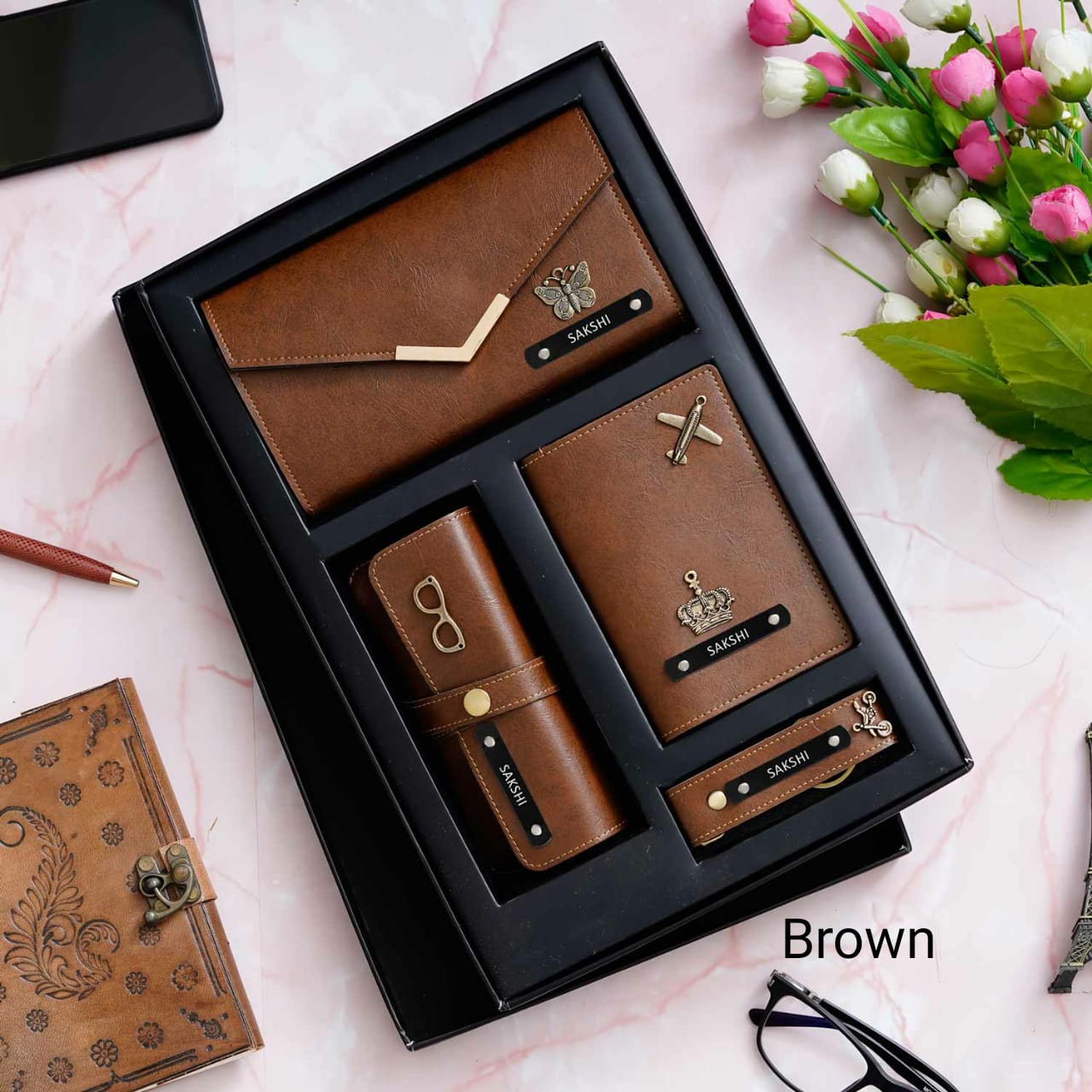 Personalised Imported Leather Travel Set of 4 for Women's - The Gifting Era