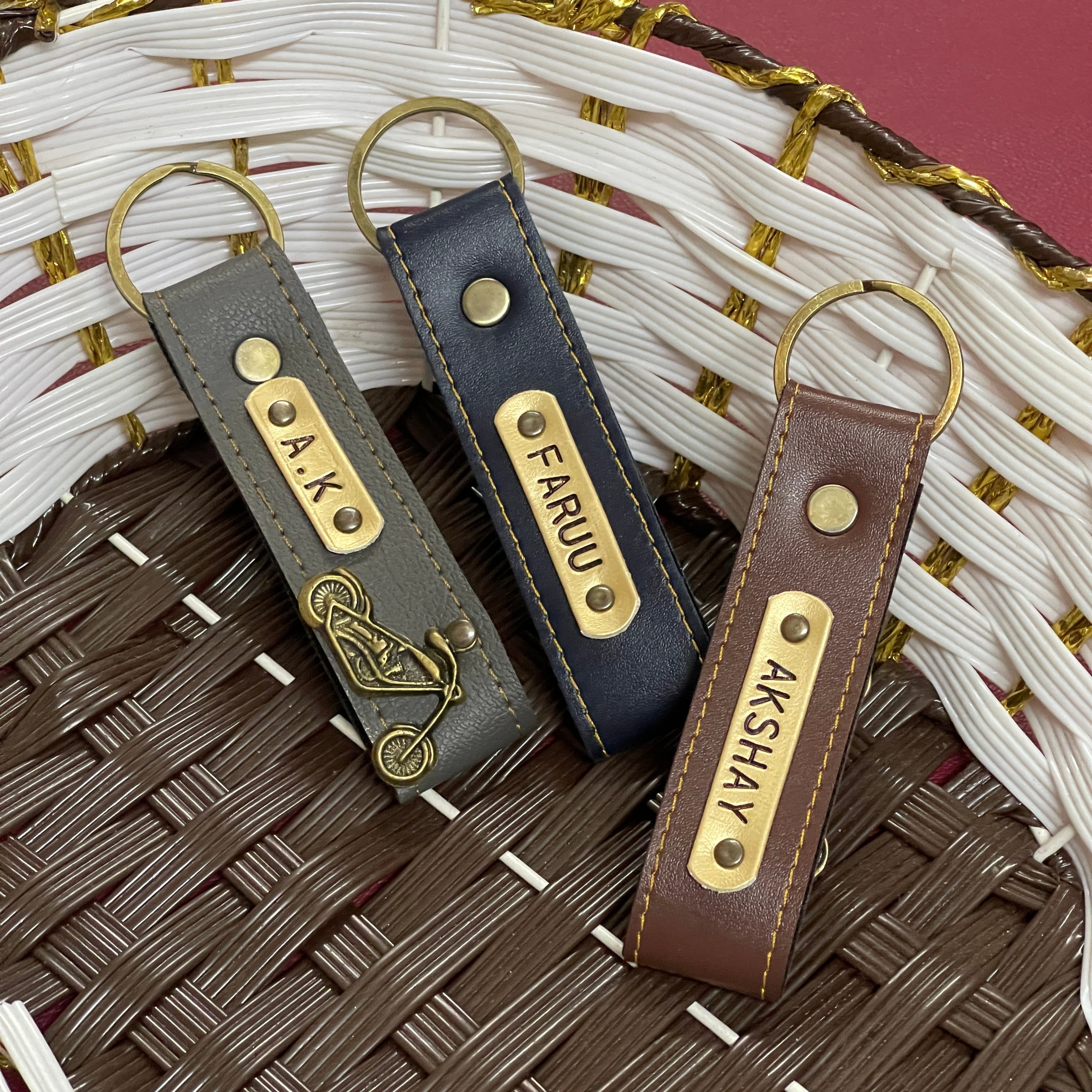 Personalised Keychain - KC - The Gifting Era