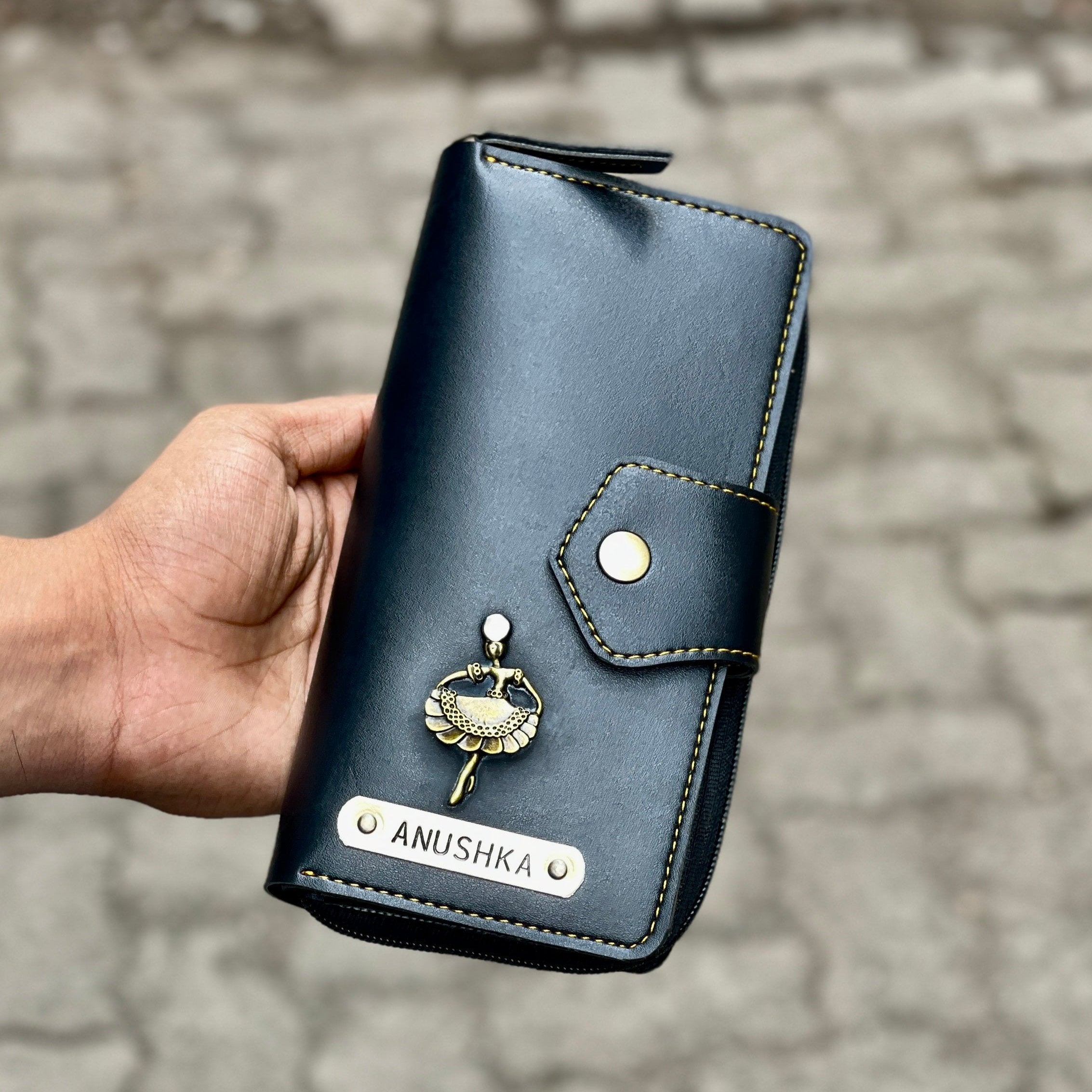 Personalised Ladies Wallet 4.0 - The Gifting Era