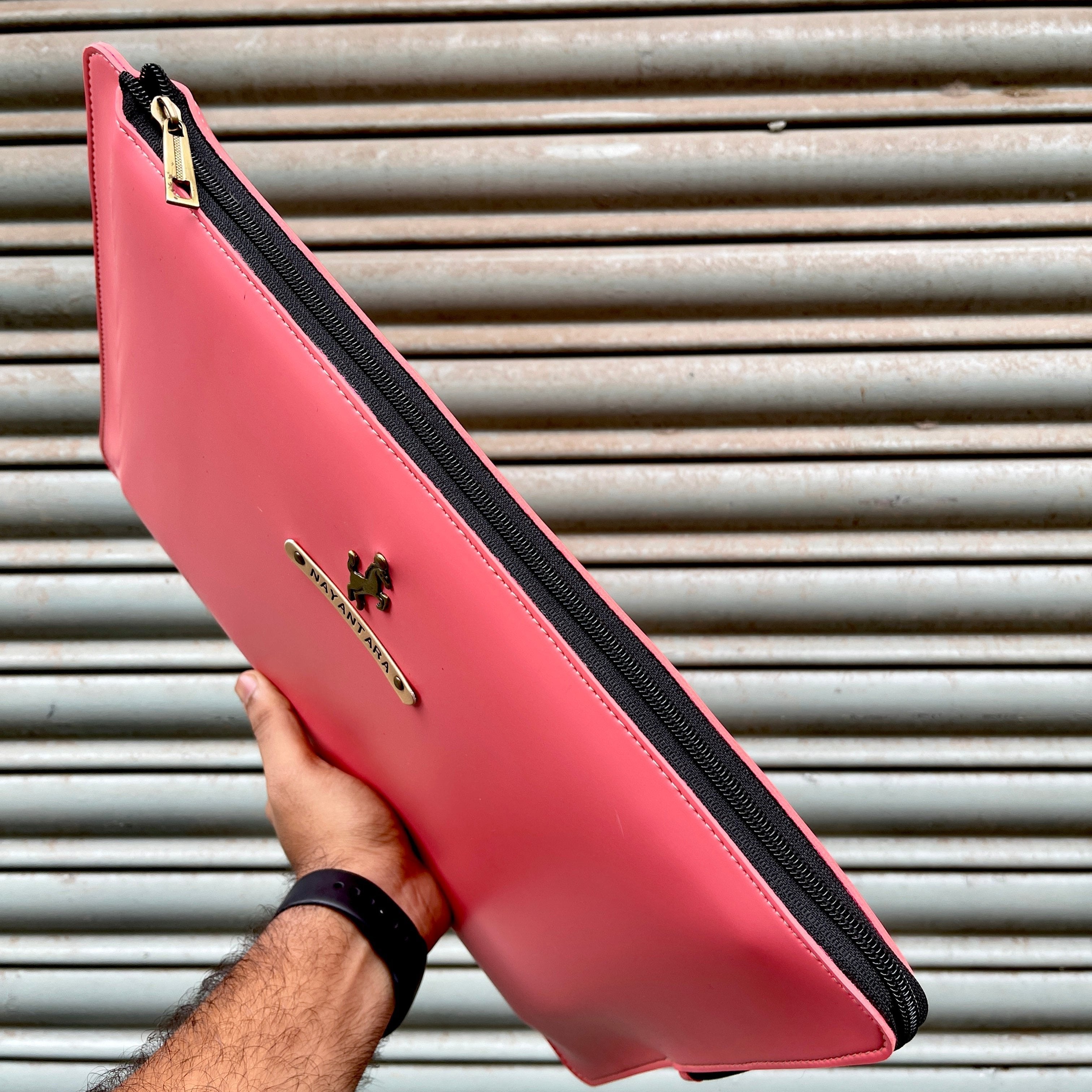 Personalised Laptop Zipper Sleeve - The Gifting Era