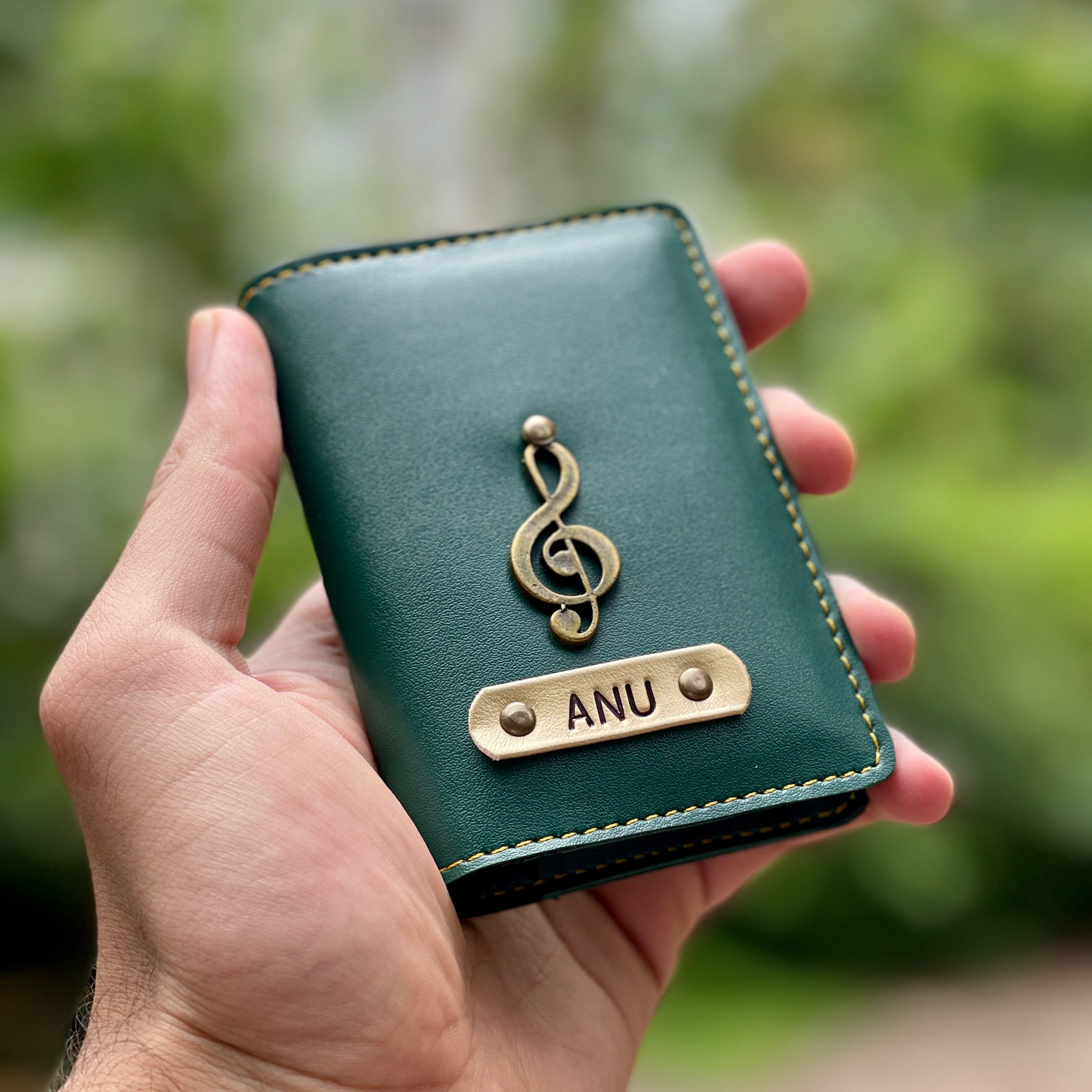Personalised Unisex Sleek Wallet - The Gifting Era