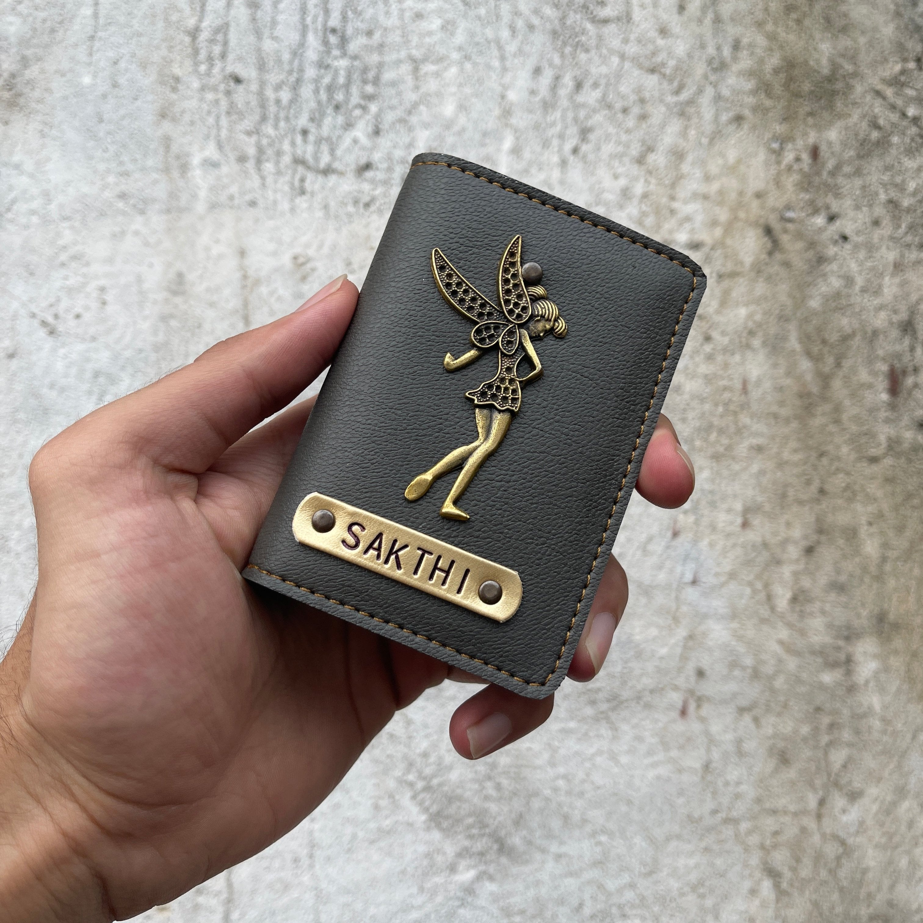 Personalised Unisex Sleek Wallet - The Gifting Era