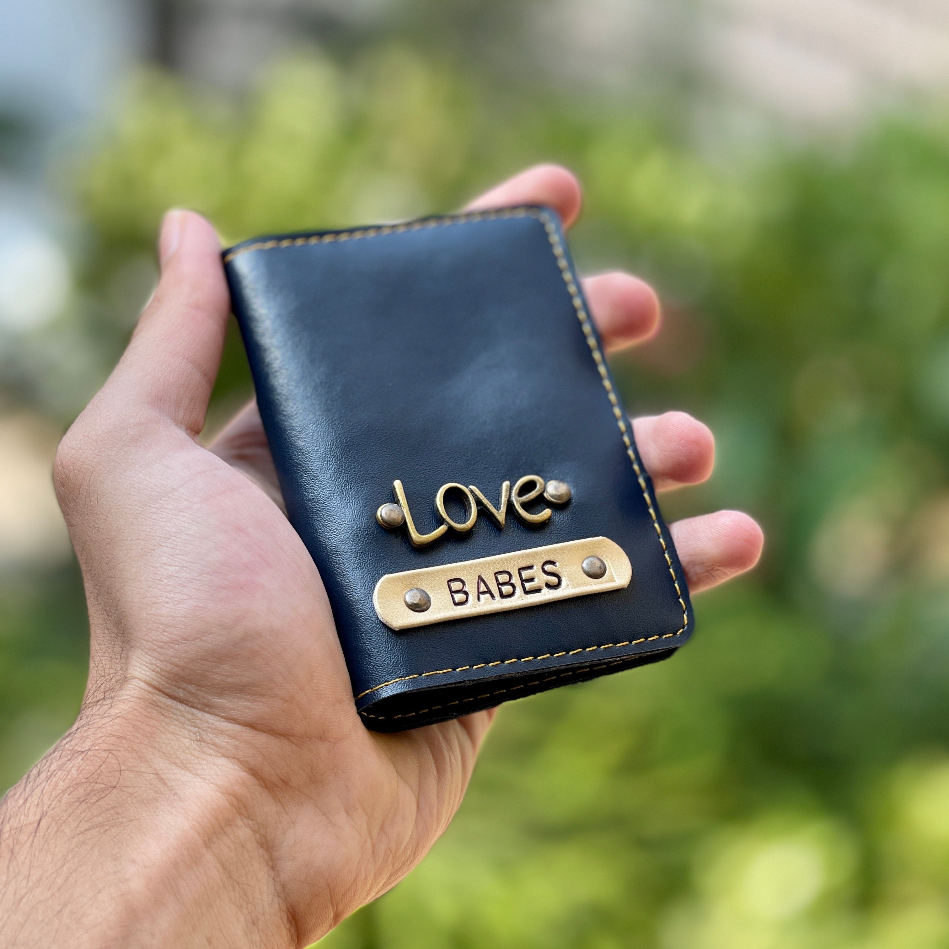 Personalised Unisex Sleek Wallet - The Gifting Era