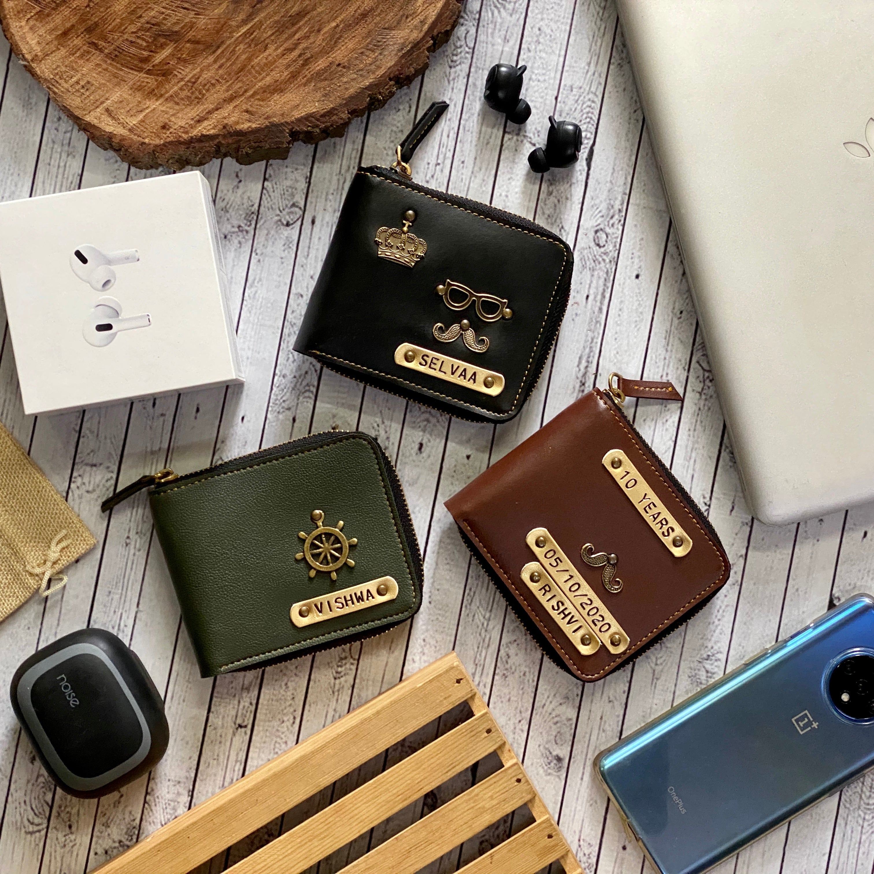 Personalised Unisex Wallet 1.0 - The Gifting Era
