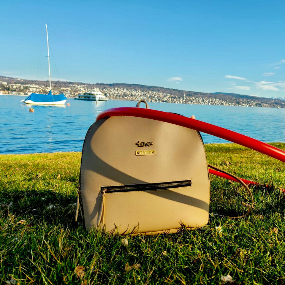 Personalised Zipper Backpack 1.0 - ZB1 - The Gifting Era 