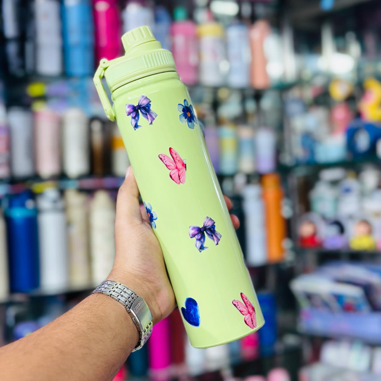 Pinterest Style Insulated Steel Bottle – Minimal. Trendy. Everyday Essential.