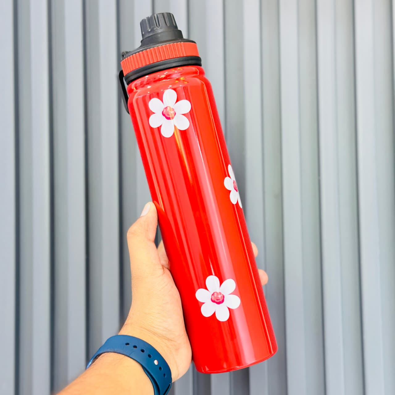 Pinterest Style Insulated Steel Bottle – Minimal. Trendy. Everyday Essential.