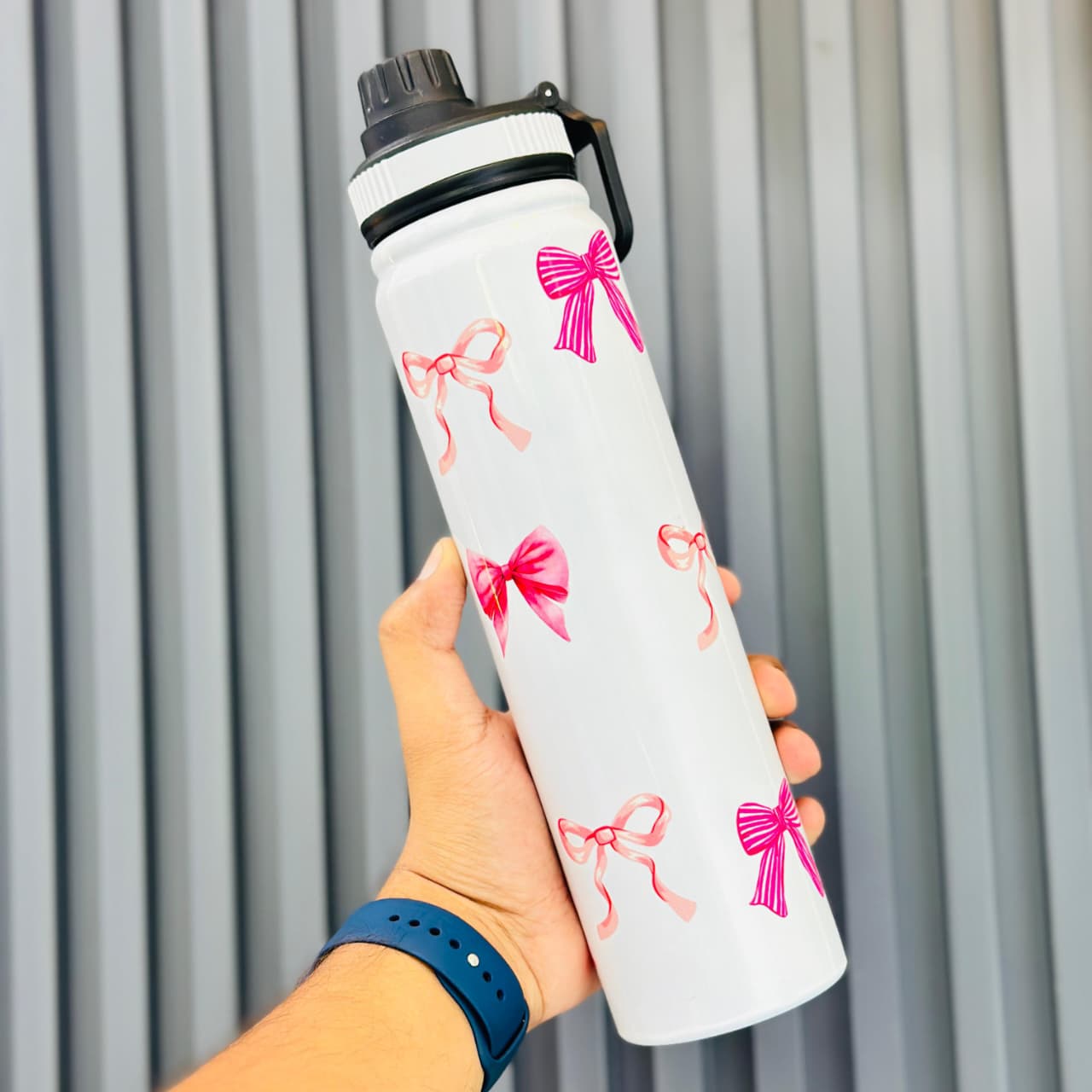 Pinterest Style Insulated Steel Bottle – Minimal. Trendy. Everyday Essential.