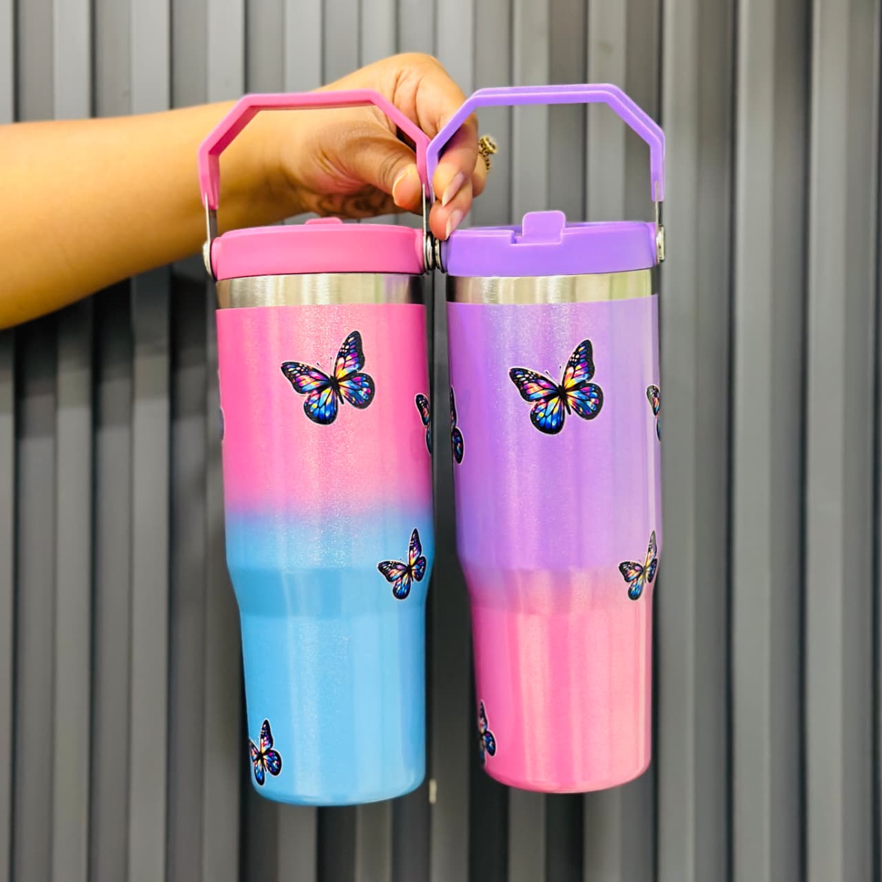 900 ml Stainless Steel Tumbler – Shimmery. Elegant. Everyday Essential.
