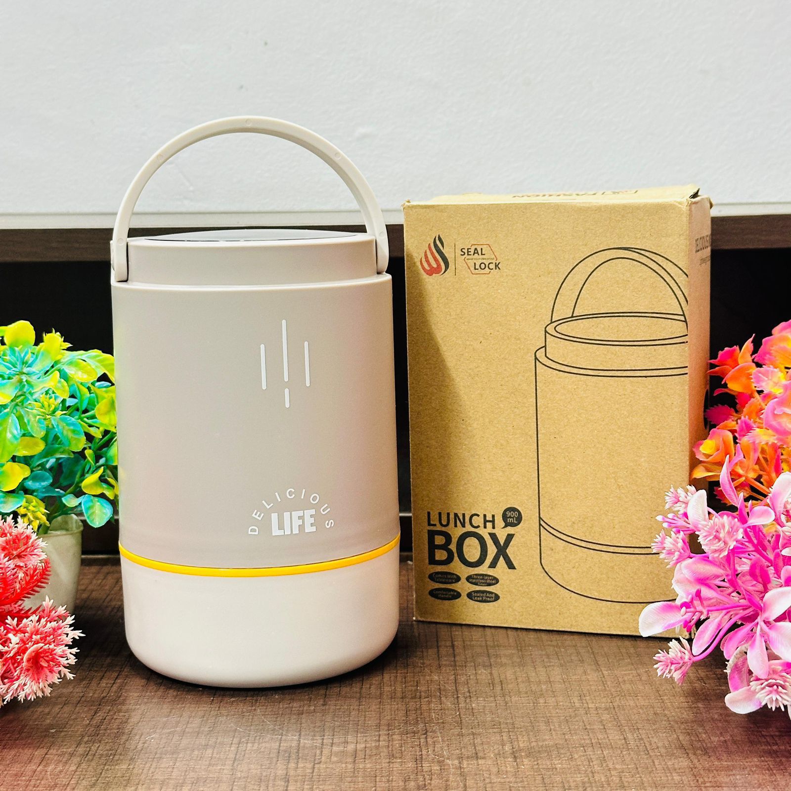 Premium Adult Lunch Box – Elegant. Insulated. Built for Everyday Convenience.